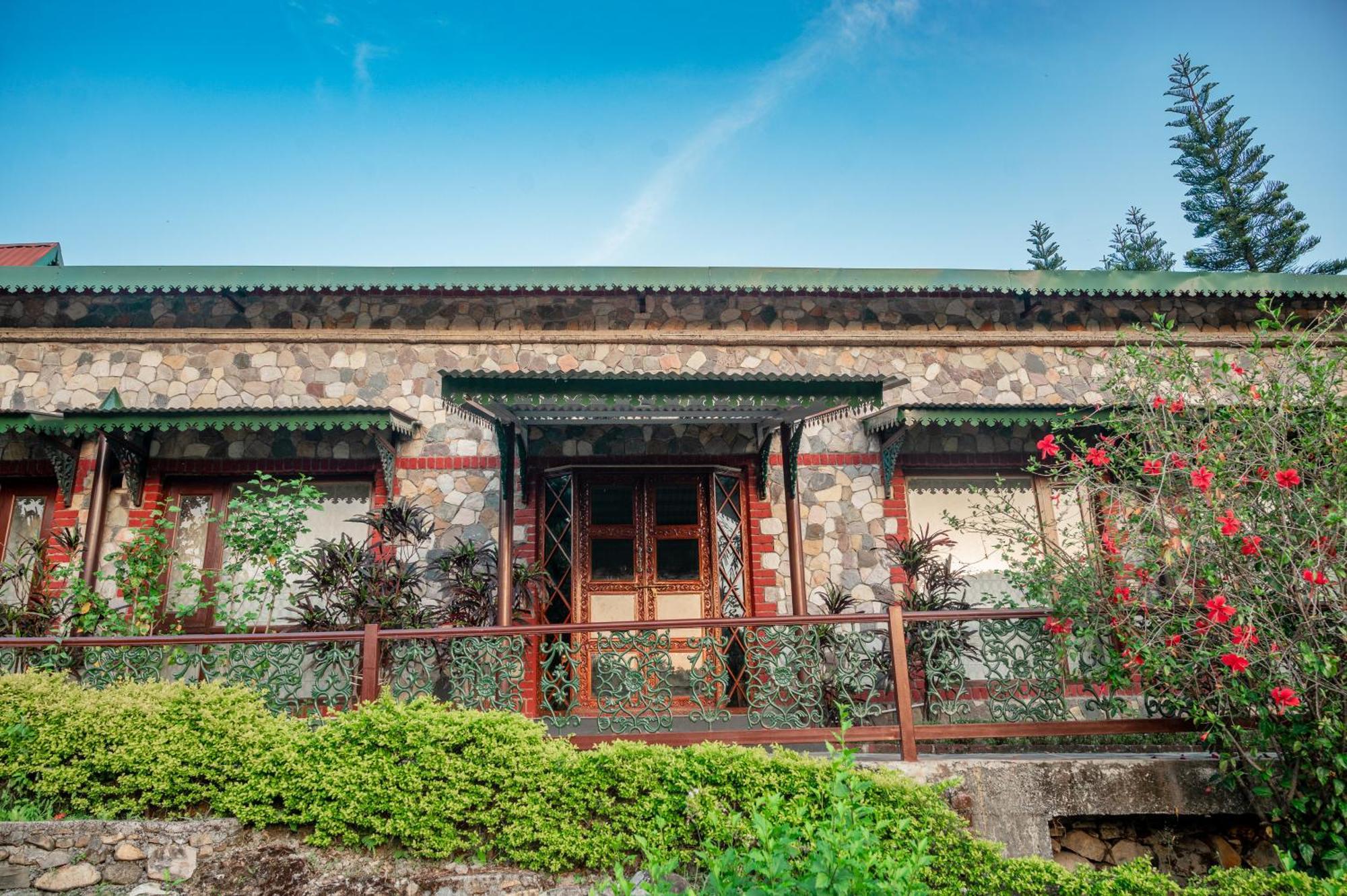 Tree Of Life Resort Dehradun Foothills Buitenkant foto
